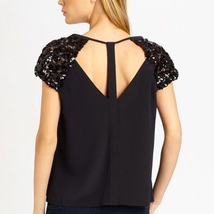 ✨ BCBGMaxAzria Sierra Silk Cut Out Top Size Small 100% Silk *VINTAGE*